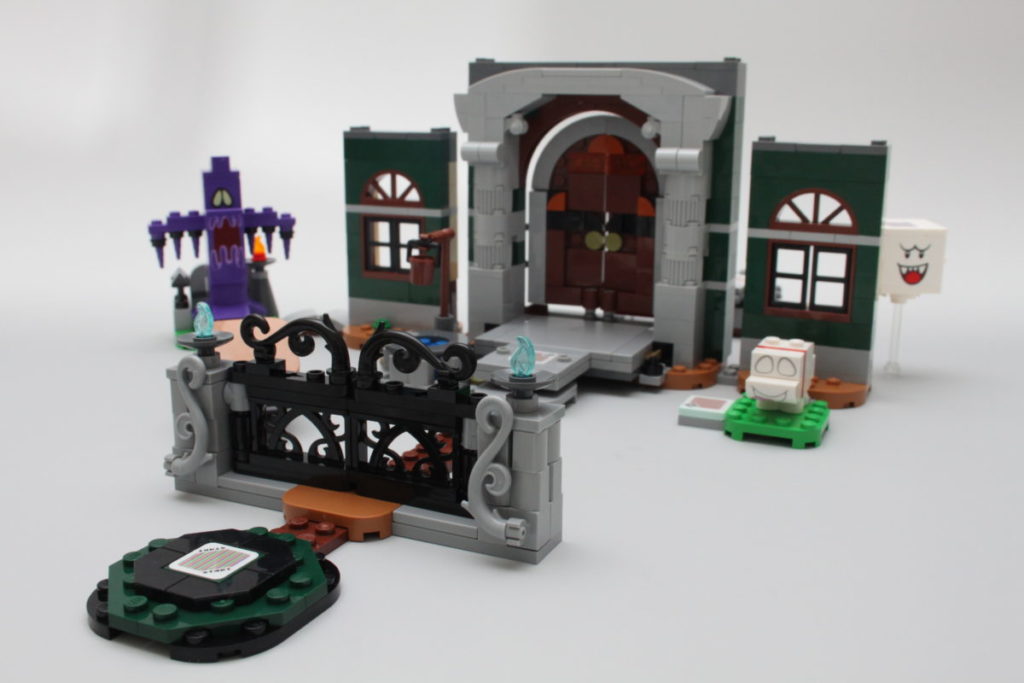 LEGO Super Mario 71399 Luigis Mansion Entryway review 4 1024x683