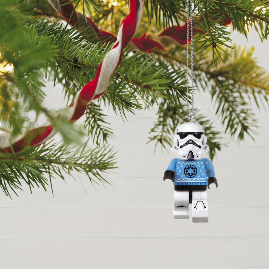 LEGO Star Wars Stormtrooper Minifigure Keepsake Ornament 1699QXI7562 02 1024x1024