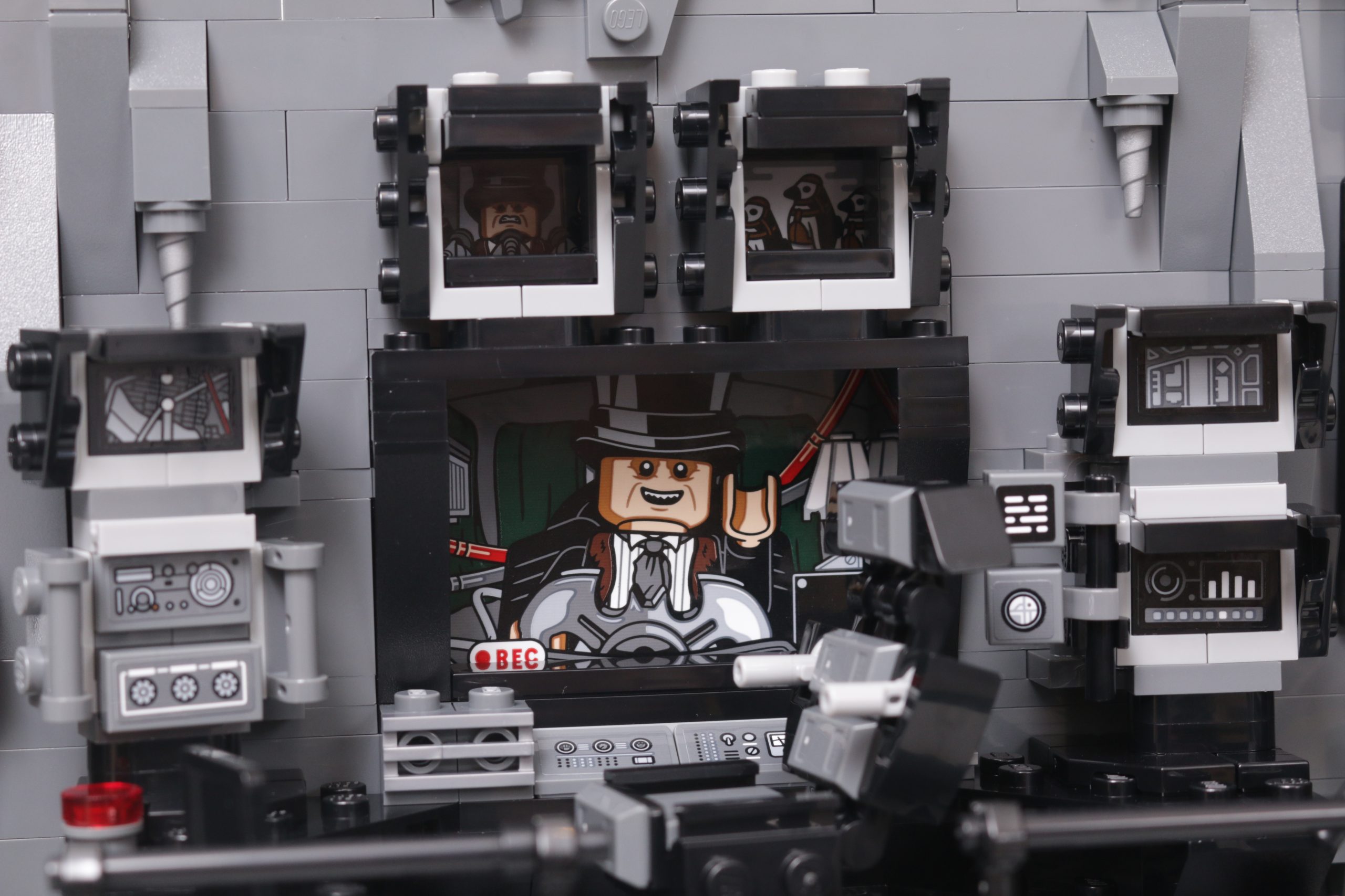 LEGO Batman 76252 Batcave – Shadow Box review 43 scaled