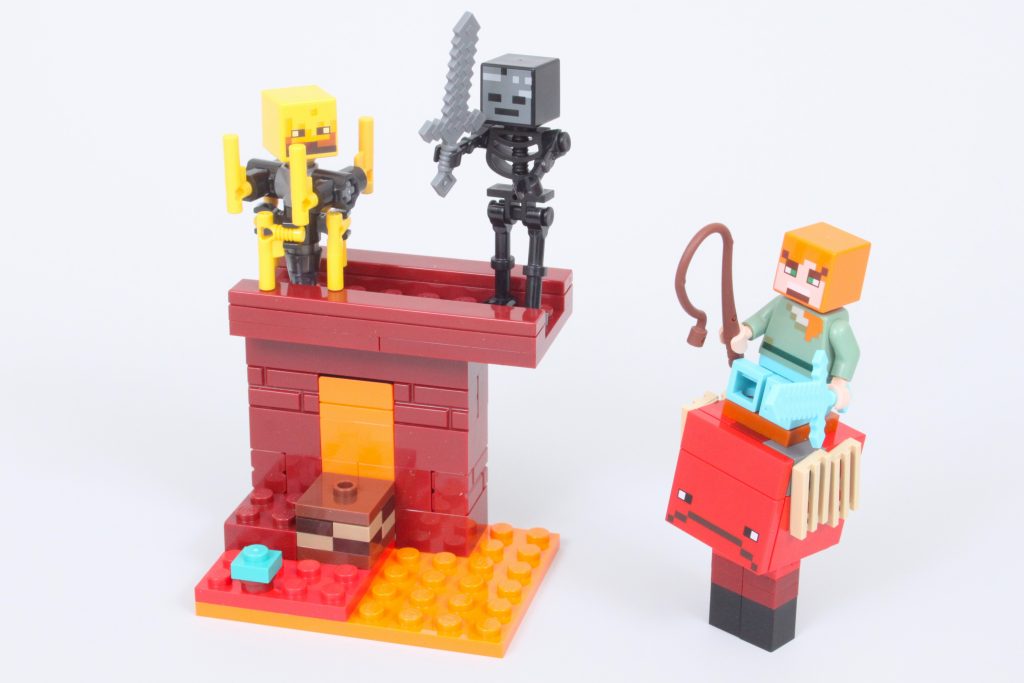 lego minecraft 21266 The Nether Lava Battle review 2 1024x683