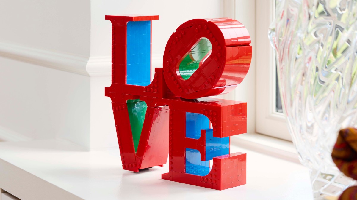 LEGO Art 31214 LOVE 2025 set officially revealed