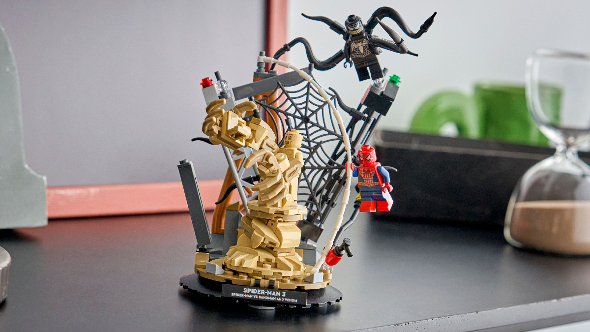 LEGO Marvel 76334 Epic Battle Spider Man vs. Sandman