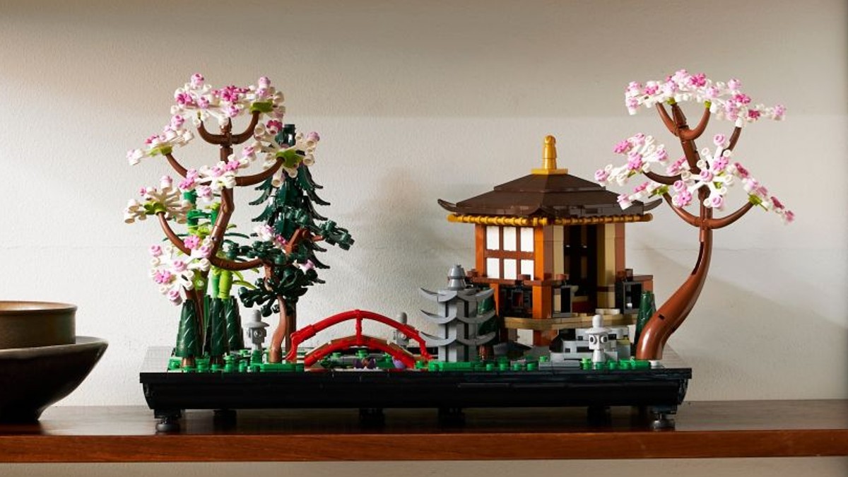 Five LEGO sets to score returning duck GWP
