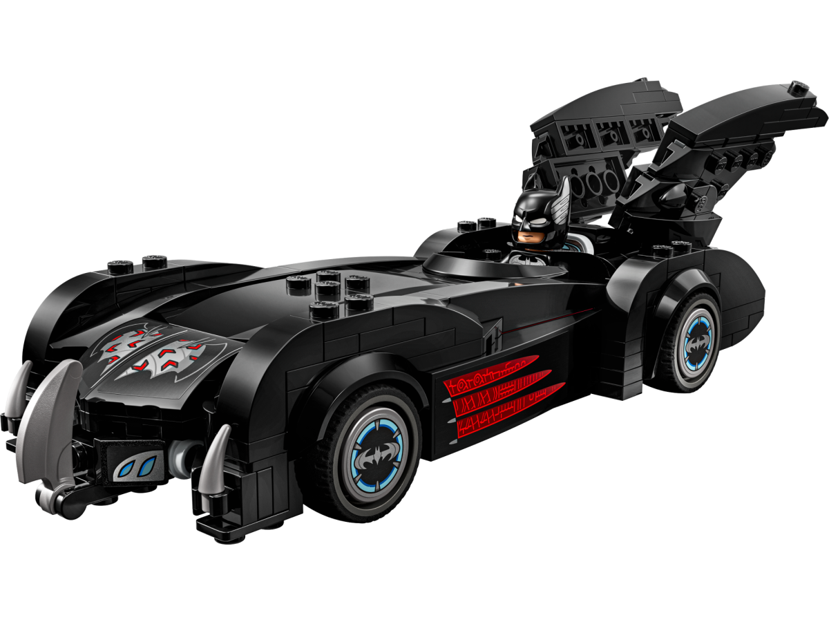 LEGO DC 76333 Batman Robin Batmobile 7 1200x900