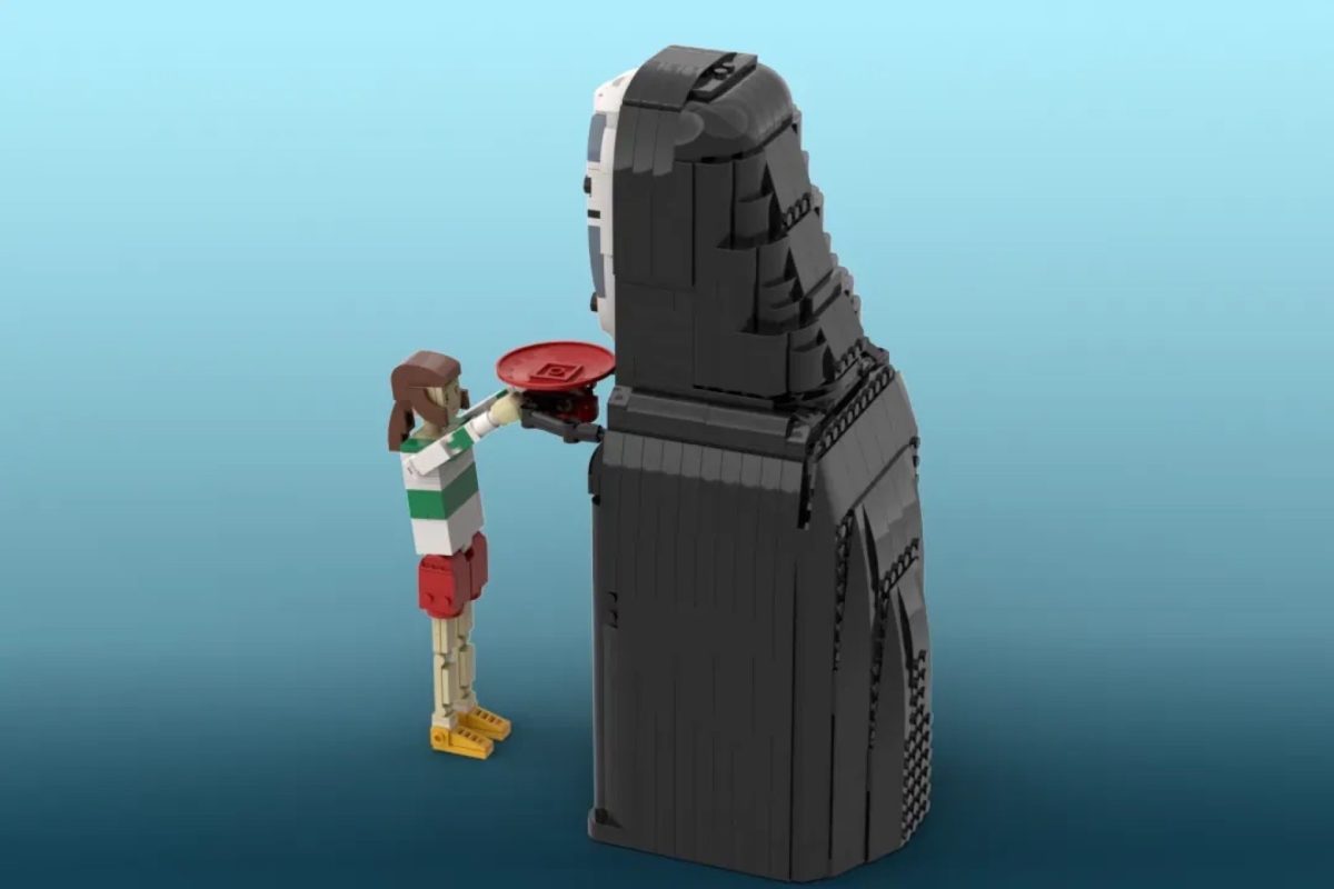 LEGO Ideas Chihiro No Face Piggy Bank 3 1200x800