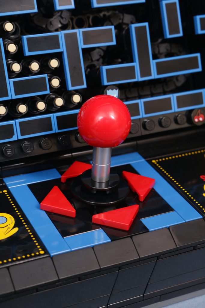 We rebuilt LEGO Icons 10323 PAC MAN Arcade review and gallery 4 683x1024