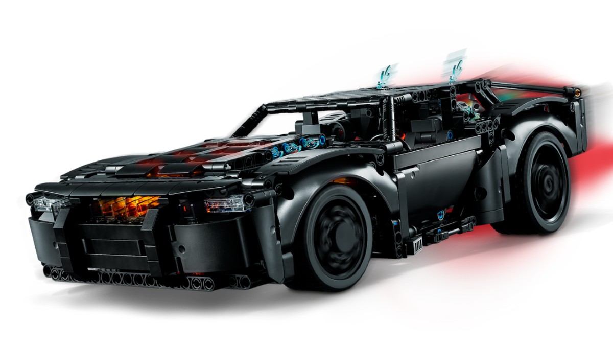 Four LEGO The Batman sets are out today, including Technic Batmobile