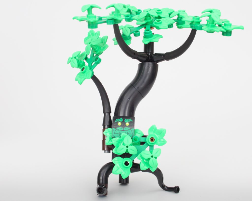 LEGO Ideas 21348 red dragons tale dungeons and dragons review 23 1024x819