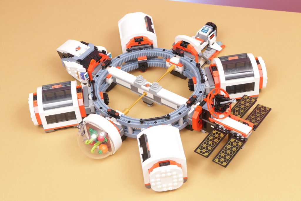 LEGO City 60433 Modular Space Station review 49 1024x683