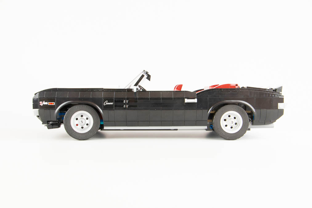 10304 ICONS Chevrolet Camaro Z 28 6