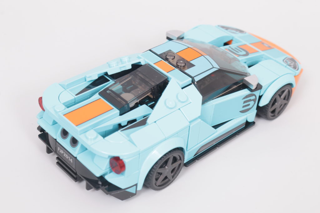 LEGO Speed Champions 76905 Ford GT Heritage Edition and Bronco R review 11