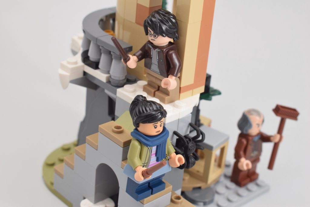 LEGO Harry Potter 76430 Hogwarts Castle Owlery review 14 1024x683