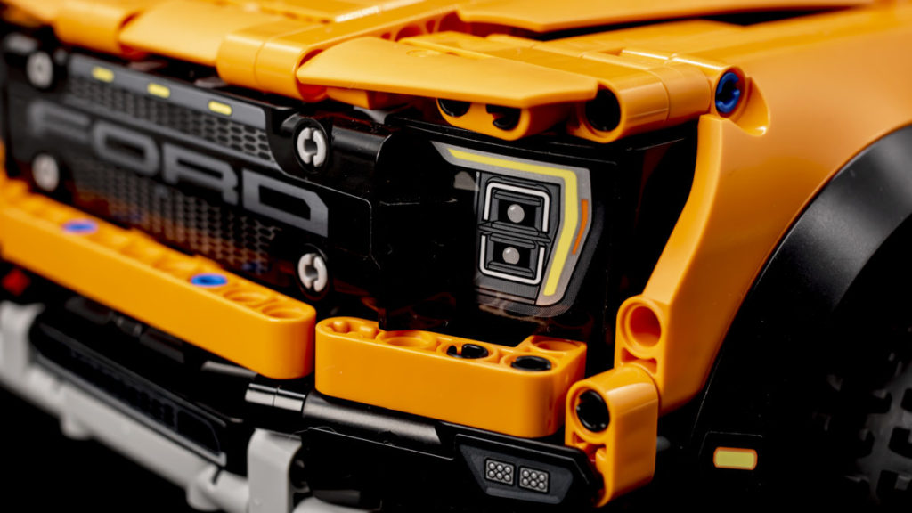 LEGO Technic 42126 Ford F 150 Raptor 18 1024x576