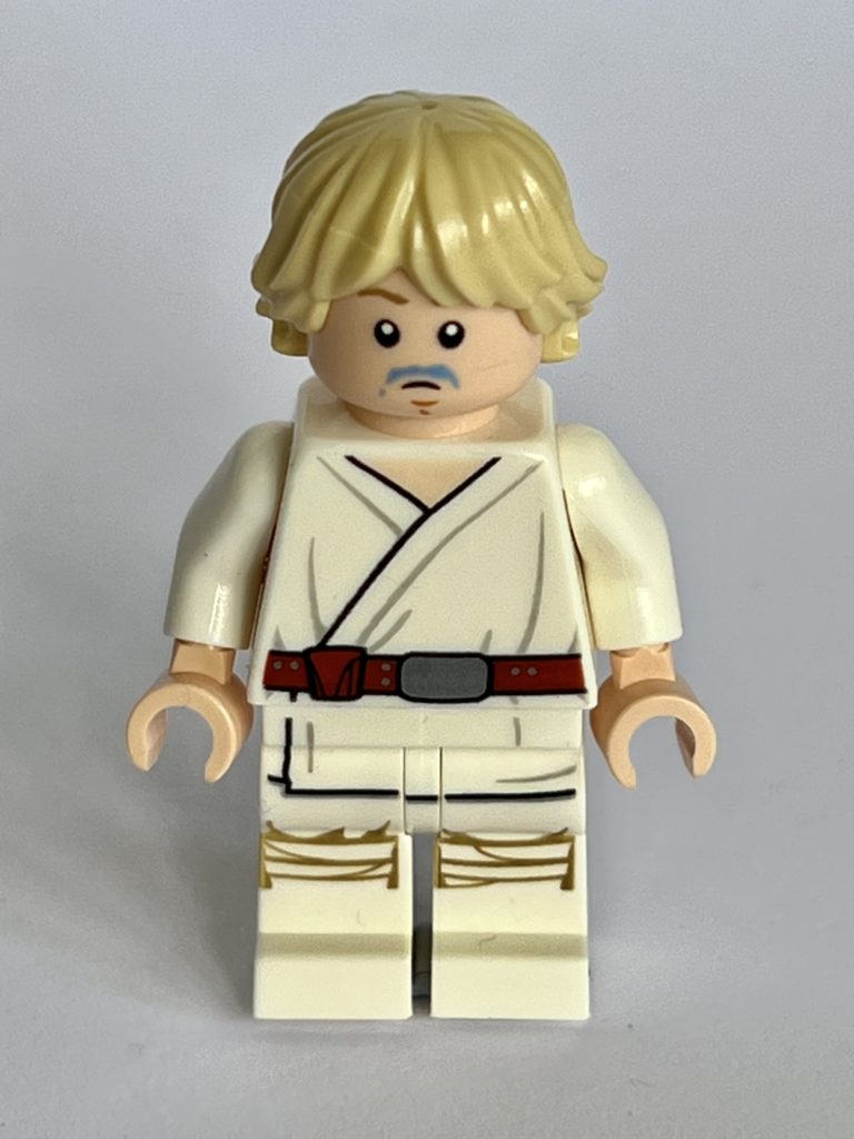 30625 Luke Skywalker with Blue Milk 2 768x1024