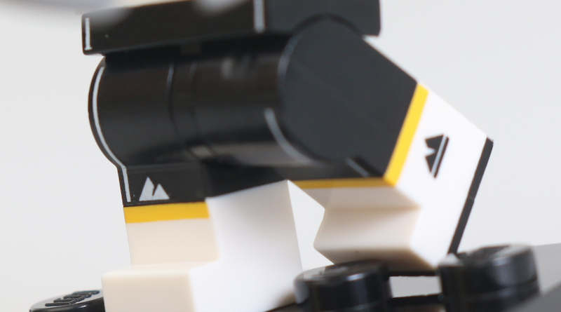 LEGO Collectible Minifigures Series 20 review detail 17