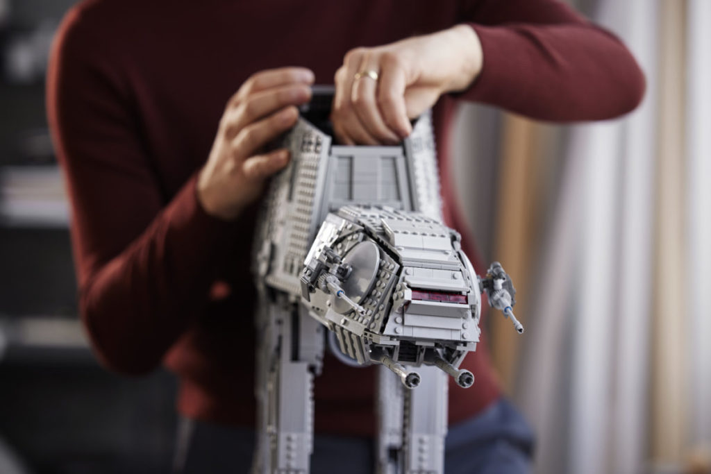 LEGO Star Wars 75313 AT AT 28 1024x683