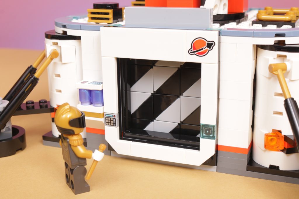 LEGO City 60434 Space Base and Rocket Launchpad review 16 1024x683