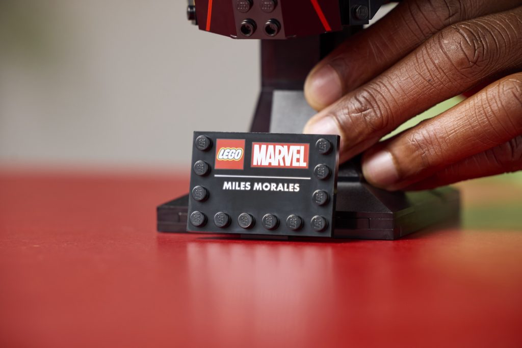 LEGO Marvel 76329 Miles Morales Mask 7 1024x683