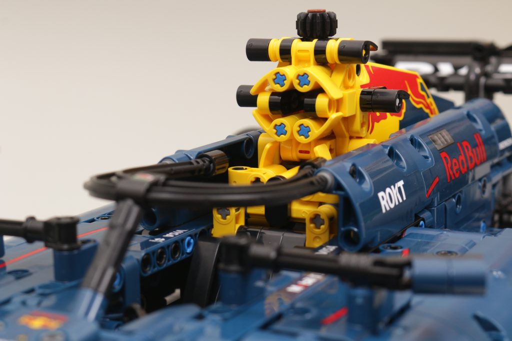LEGO Technic 42206 Oracle Red Bull Racing RB20 F1 Car review 49 1024x683