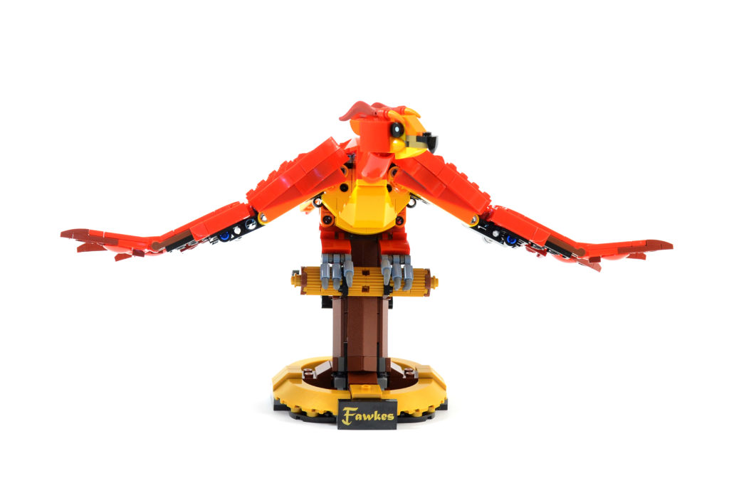 LEGO Harry Potter 76394 Fawkes Dumbledores Phoenix review 7