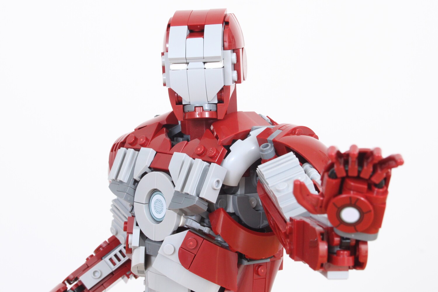 lego marvel 76344 iron man mark 3 mark 5 rebuild tips and bricks review (4)